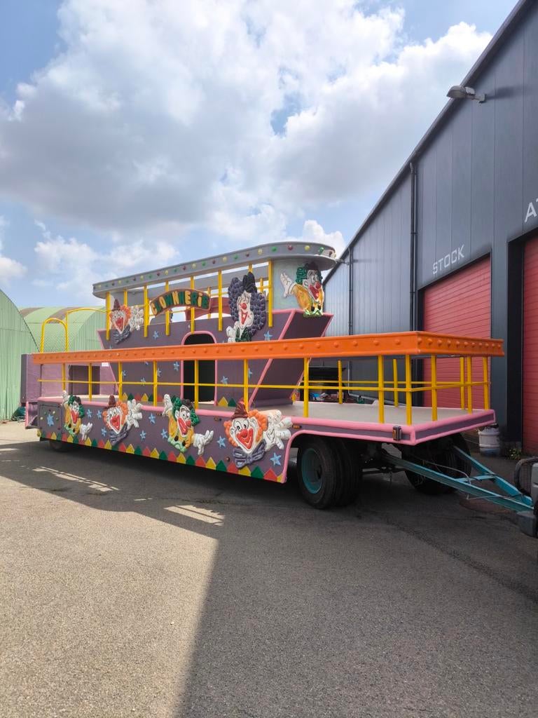 Carnavalswagen te huur - Clown thema, Ophalen, Gebruikt