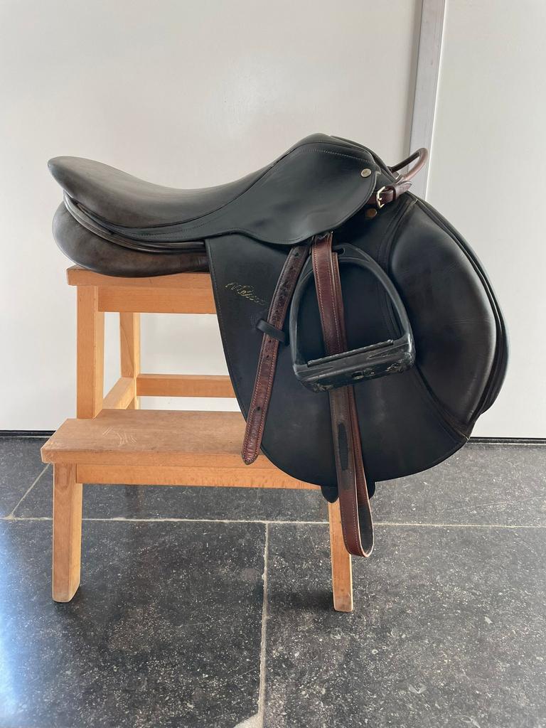 Springzadel 16 inch, Dieren en Toebehoren, Verzenden, Gebruikt, Springen