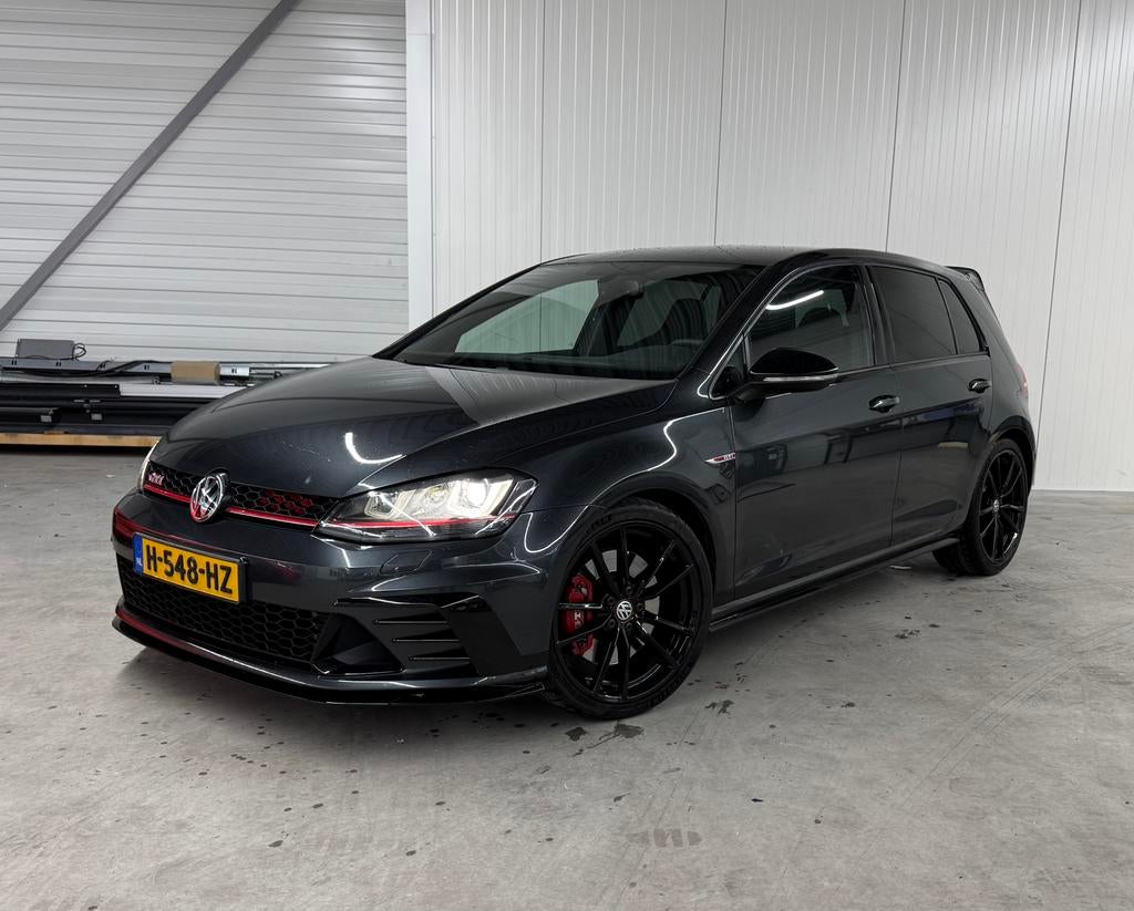 Volkswagen Golf gti clubsport, 65 €/maand, 4 cilinders, Zwart, 14 km/l