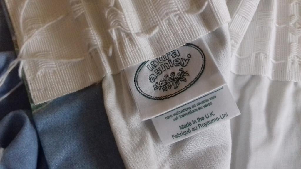 Laura Ashley gordijnen "Transport" - kinderkamer, 100 tot 150 cm, Blauw, Ophalen of Verzenden, Zo goed als nieuw