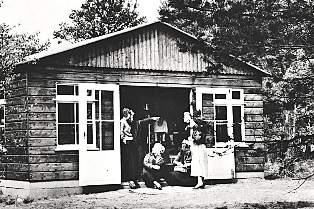 963554 Hoenderlo Gld jr 50 60 Bungalow Krimdal Niet gelopen, Ophalen of Verzenden, 1940 tot 1960, Gelopen, Gelderland