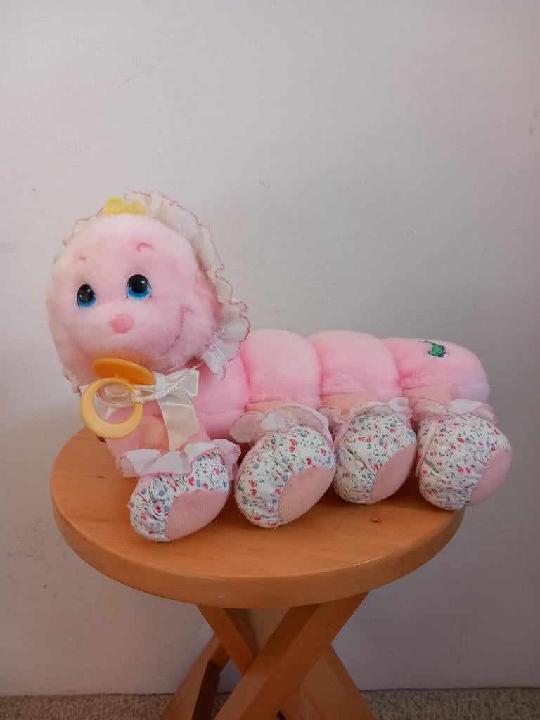 Lots of leggggs, Commonwealth duizendpoot knuffel 1984, Ophalen of Verzenden, Zo goed als nieuw, Stoffen beer, Overige merken