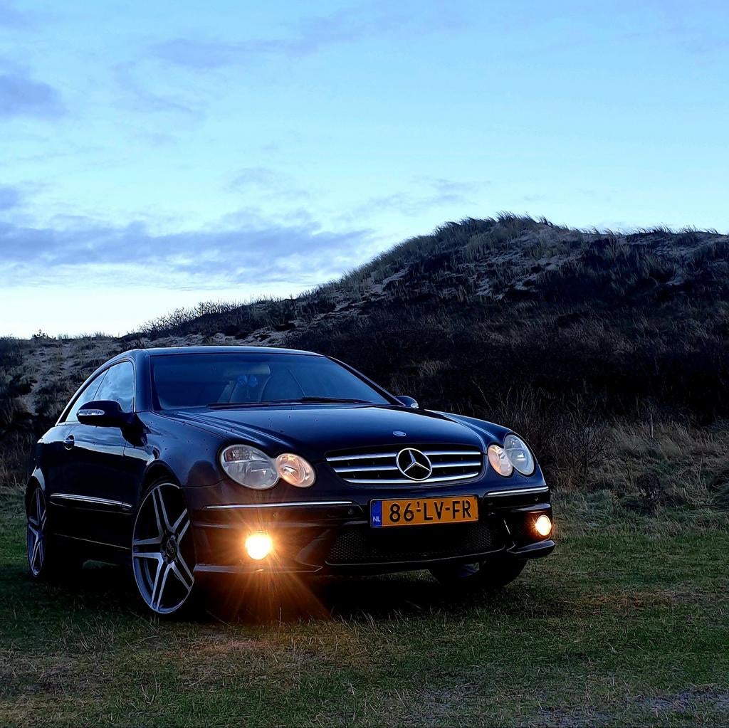 Mercedes-Benz CLK 2.6 Clk240 Coupe AUT 2003 Zwart, Auto's, Mercedes-Benz, Automaat, Achterwielaandrijving, 2597 cc, Zwart