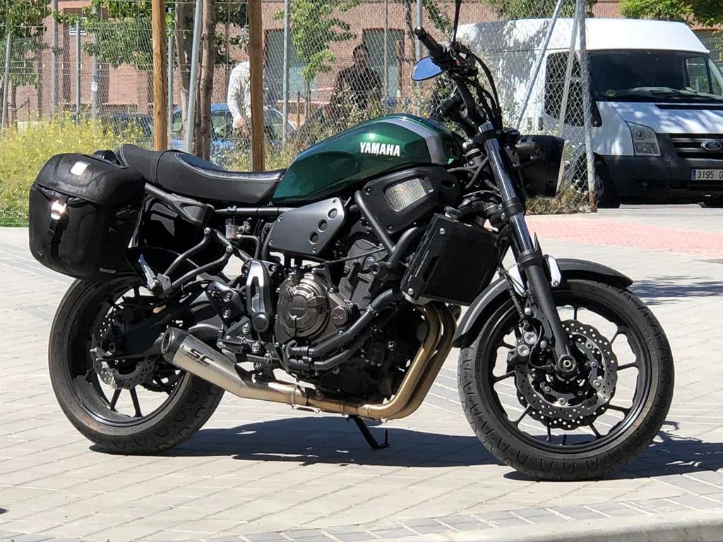 Yamaha xsr700