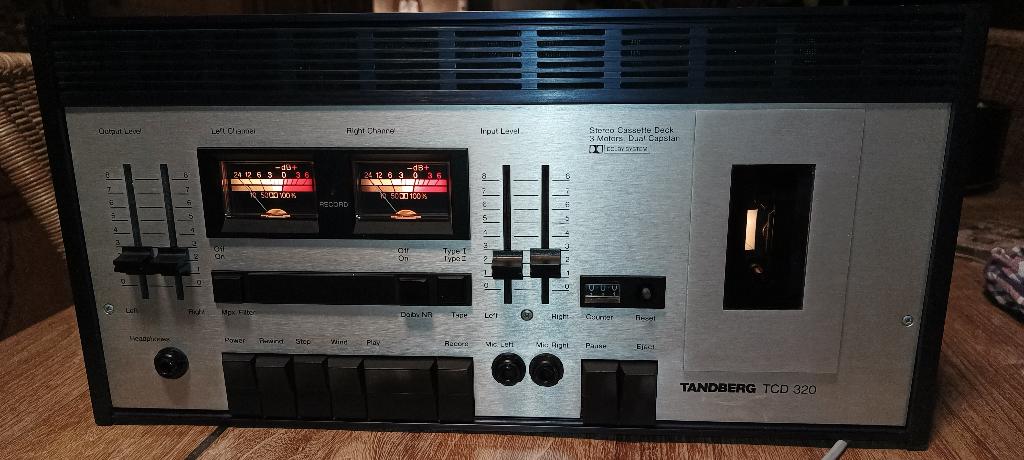 tandberg tcd 320 cassettedeck, Audio, Tv en Foto, Ophalen of Verzenden, Enkel, Overige merken, Tape counter