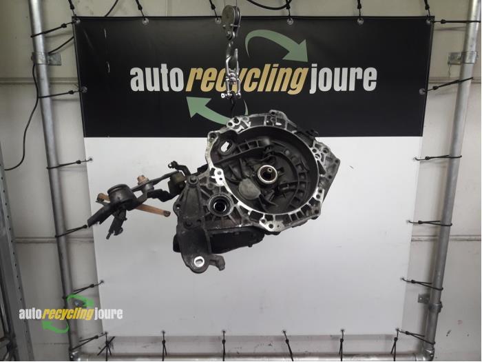 Versnellingsbak van een Opel Corsa, Gebruikt, -, -, Opel