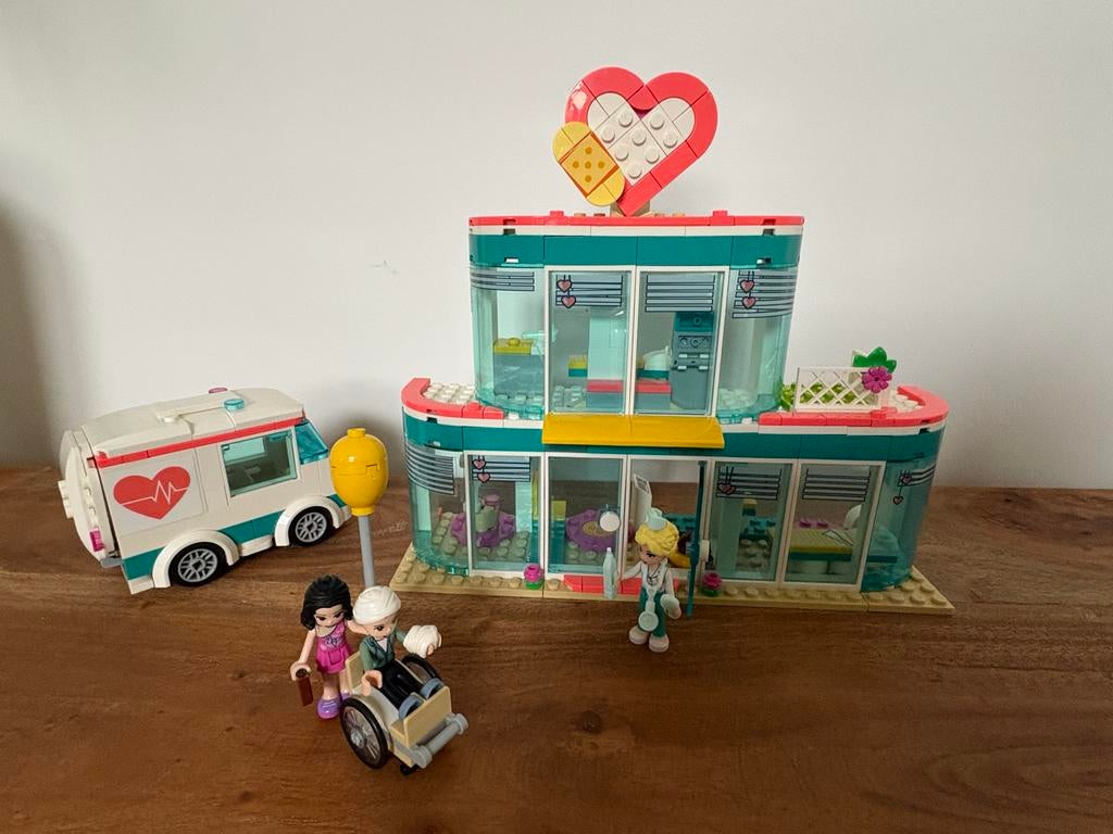Lego Friends 41394 Heartlake City Ziekenhuis, Kinderen en Baby's, Speelgoed | Duplo en Lego, Gebruikt, Lego, Complete set, Ophalen of Verzenden