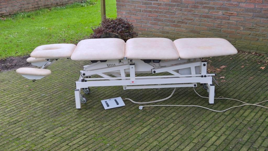 Elektrische massagetafel, lage armsteunen, Sport en Fitness, Ophalen, Zo goed als nieuw, Massagetafel