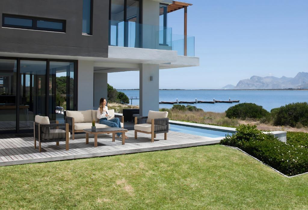 Luxe loungeset 4-delig lichte kussens. Aluminium houtlook, Ophalen, 5 zitplaatsen, Eettafel, Loungeset