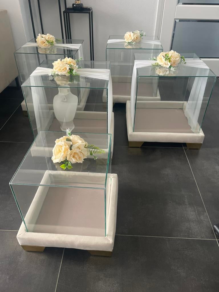 Luxe cadeauboxen, tyafer te huur, Ophalen, Zo goed als nieuw, Geboorte of Huwelijk