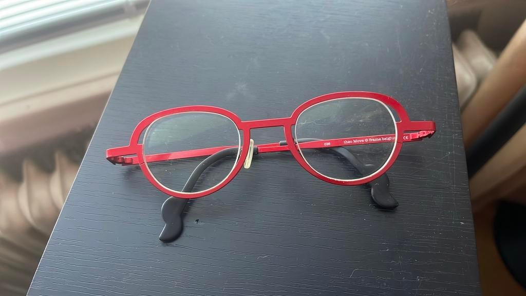 Originele Theo bril Move rood titanium met koker, Overige merken, Ophalen of Verzenden, Zo goed als nieuw, Rood