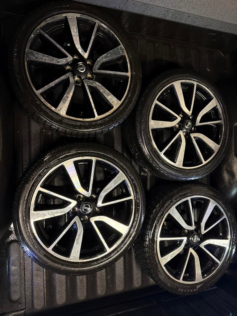 R 19 nissan qashqai aluminium velgen meet tpms sensoren, Auto-onderdelen, Gebruikt, Banden en Velgen, All Season, Personenwagen
