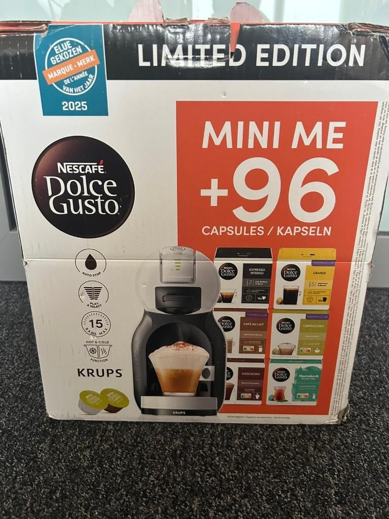 NEW Nescafe Dolce Gusto Mini Me +96 capsules, Witgoed en Apparatuur, Koffiezetapparaten, Ophalen, 4 tot 10 kopjes, Koffiepads en cups