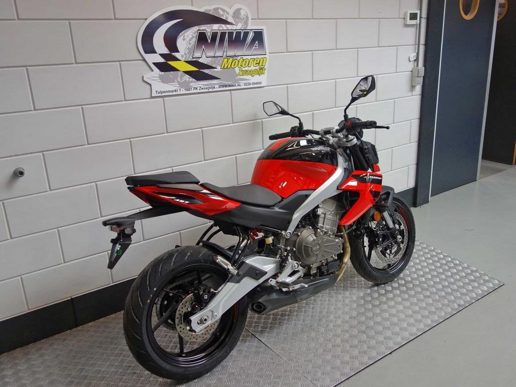 APRILIA TUONO 457 - foto 2