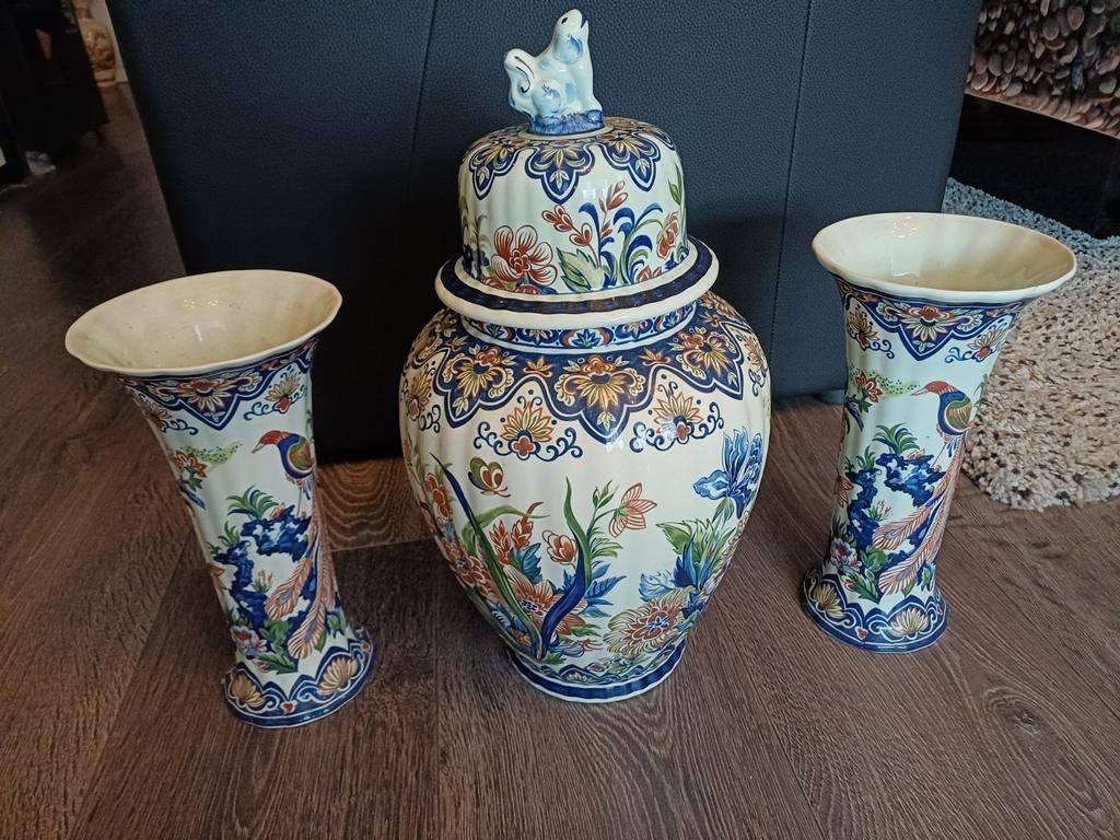 Delfts Blauw Vaas Set, kaststel Boch, Antiek en Kunst, Antiek | Vazen, Ophalen of Verzenden