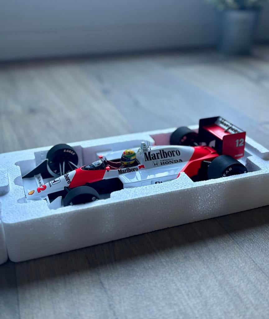 Ayrton Senna McLaren MP4/4 1:18, Ophalen of Verzenden, Nieuw, Auto's
