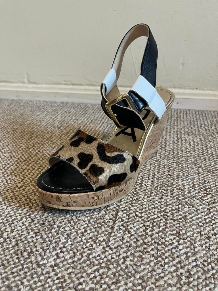 Roberto D'Angelo maat 36 Luipaard Sleehak Sandalen, Kleding | Dames, Schoenen, Zo goed als nieuw, Ophalen of Verzenden