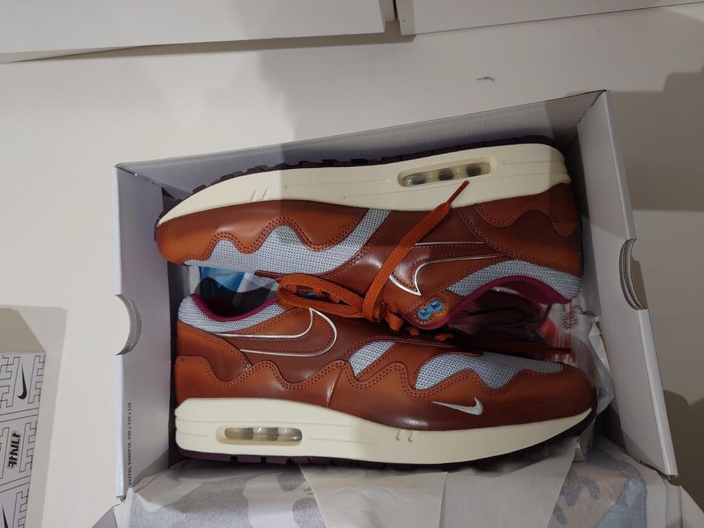 Nike Air Max 1 Patta The Next Wave Dark Russet maat 46 NIEUW, Ophalen, Nieuw, Bruin