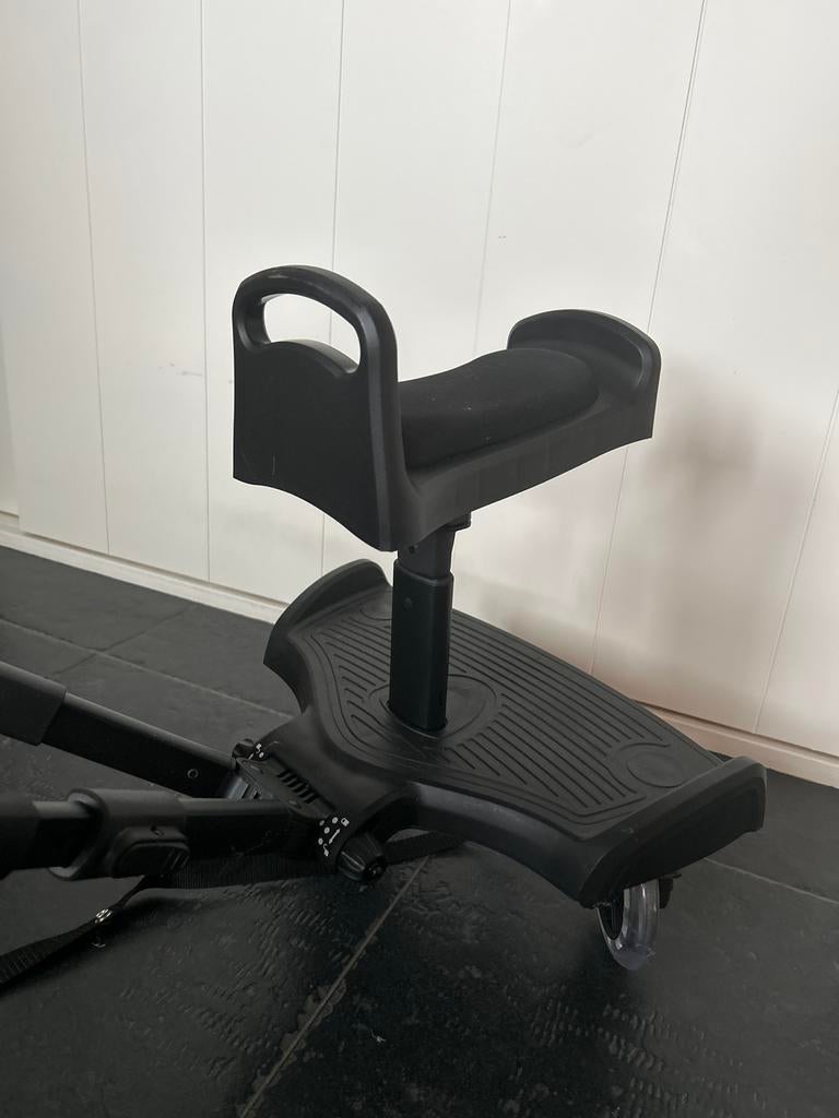 Kidsriver meerijdplankje met zitje (2x gebruikt), Ophalen of Verzenden, Zo goed als nieuw, Overige merken