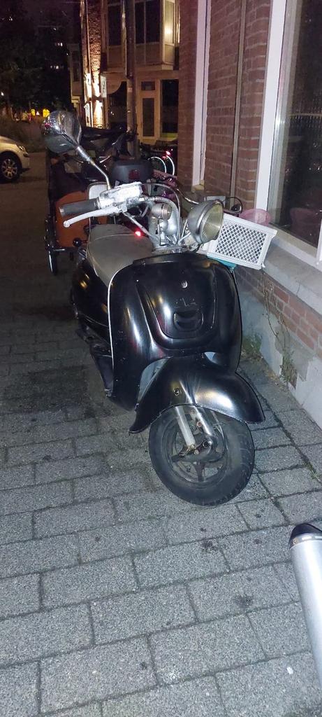 Sym Allo scooter - Gebruikt, Gebruikt, Allo, Ophalen of Verzenden, Benzine