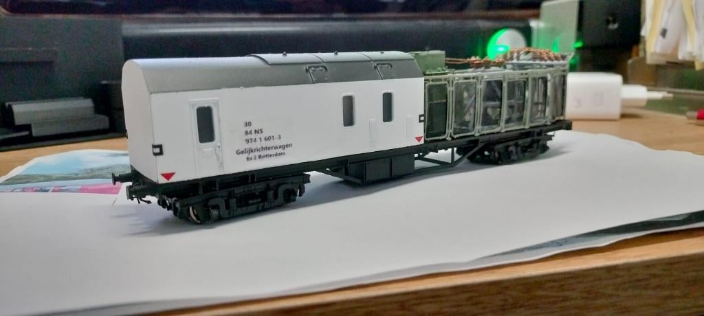 Gelijkrichter wagon NS, Overige merken, Gelijkstroom of Wisselstroom, Boek, Tijdschrift of Catalogus, Ophalen of Verzenden