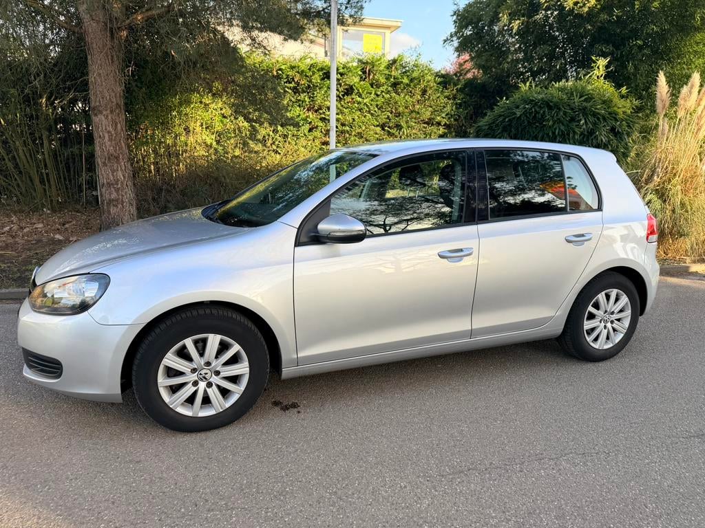 Volkswagen Golf 1.2 TSI 77KW 5D DSG Clima navigatie trekhaak, Stof, Zwart, 4 cilinders, Origineel Nederlands