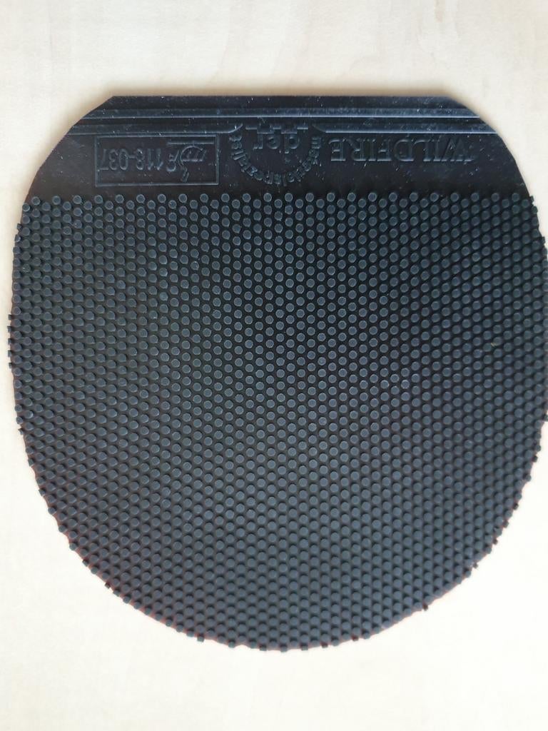 lange noppen  rubber, Sport en Fitness, Tafeltennis, Ophalen of Verzenden, Zo goed als nieuw, Net, Batje(s) of Balletje(s)