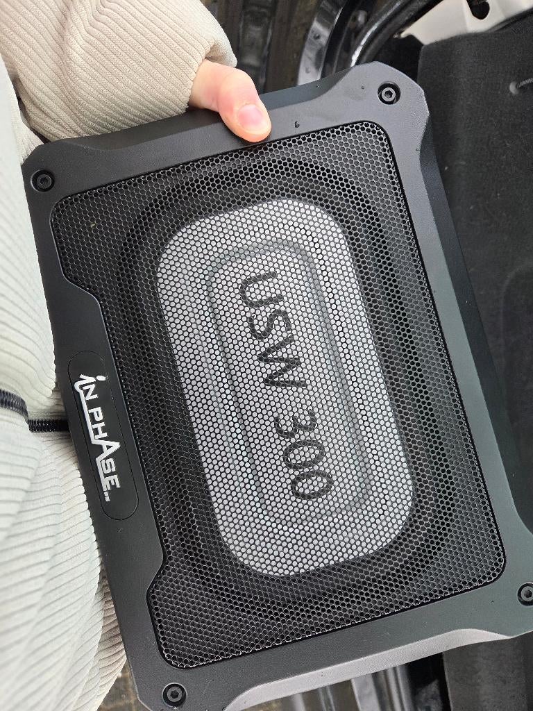 InPhase USW300 subwoofer, Ophalen, Gebruikt