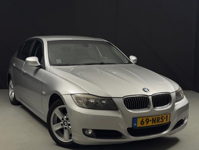 BMW 3 Serie 318i Business Line *AUTOMAAT*NAVI (bj 2009), Automaat, Euro 5, Achterwielaandrijving, Sedan