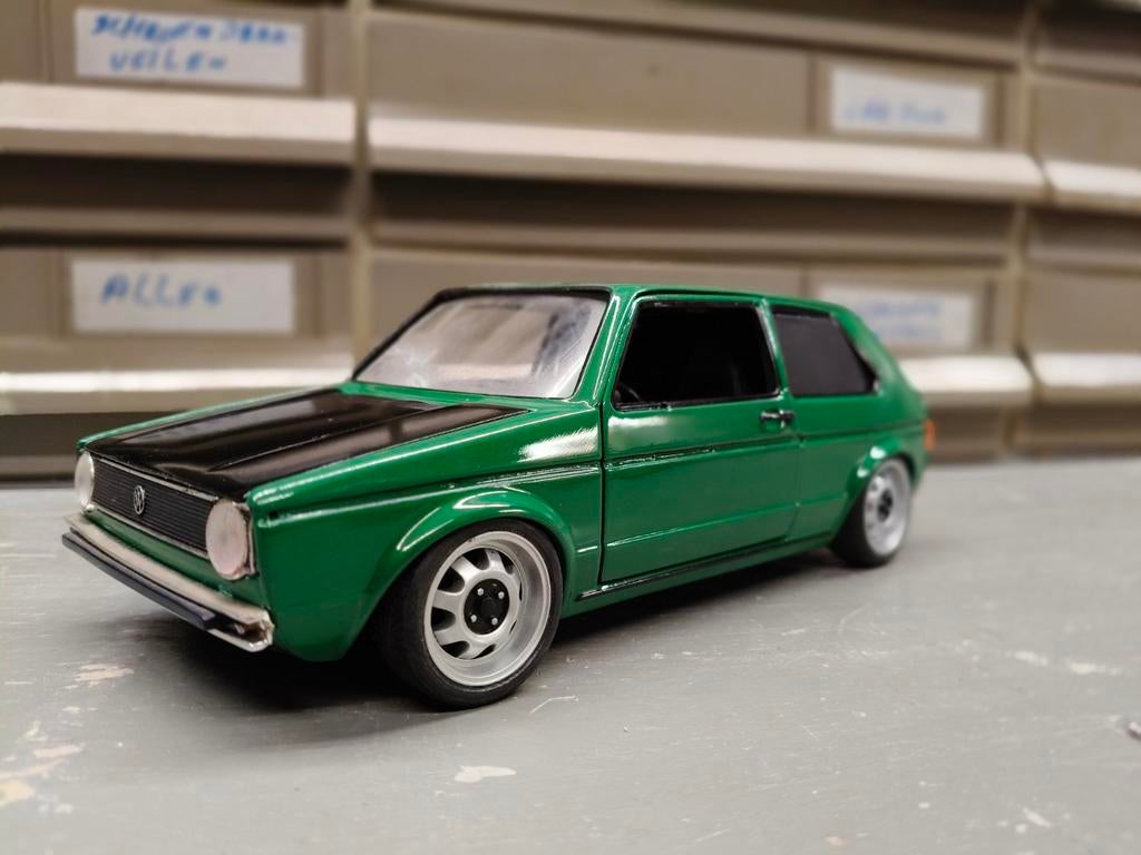 Golf mk1 custom, Hobby en Vrije tijd, Modelauto's | 1:24, Ophalen