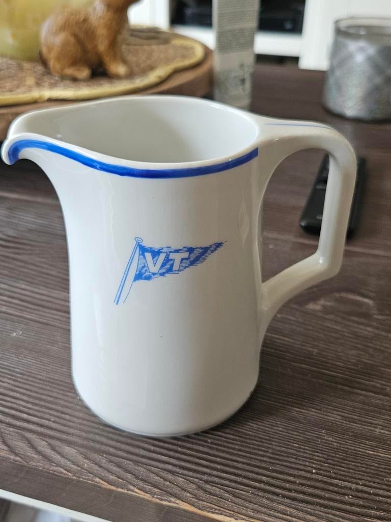 Vereenigde Tankrederij Amsterdamsche Tank VT vlag kannetje, Antiek en Kunst, Ophalen of Verzenden