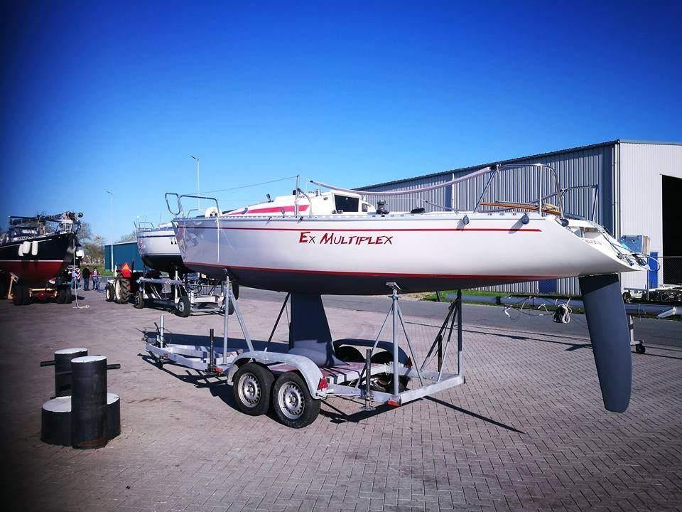 Dynamic 2000, Watersport en Boten, Kajuitzeilboten en Zeiljachten, Gebruikt, 6 tot 9 meter, Ophalen, Wedstrijdjacht of Racer