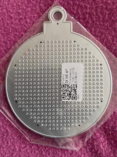 borduur snijmal kerstbal, Hobby en Vrije tijd, Kaarten | Zelf maken, Nieuw, Pons of Mal, Kerst, Ophalen of Verzenden