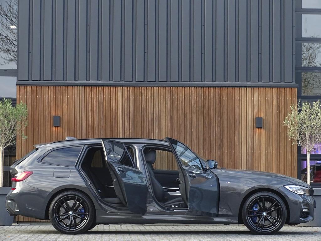 BMW 3 Serie Touring 330e 292PK High Exc / M-Sport Individual, Automaat, 1998 cc, Gebruikt, 4 cilinders