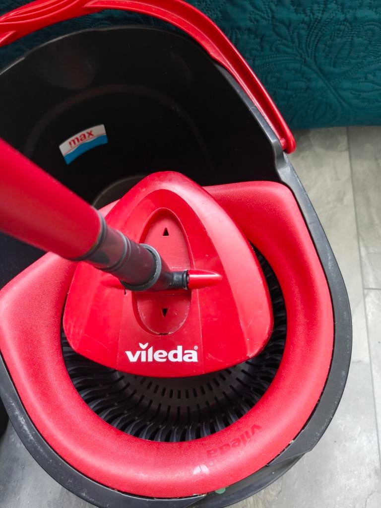 Vileda emmer en mop, Huis en Inrichting, Schoonmaakartikelen, Ophalen of Verzenden, Dweilemmer, -bak, of -wagen