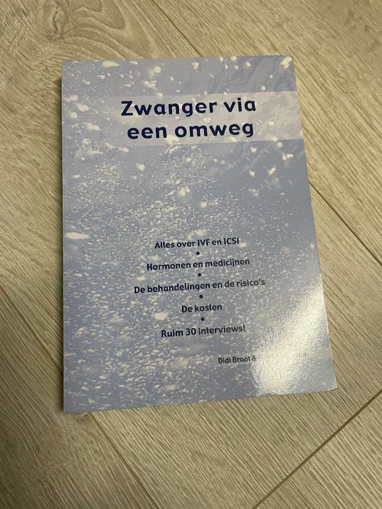 Zwanger via een omweg, Ophalen of Verzenden, Zo goed als nieuw, Zwangerschap en Bevalling