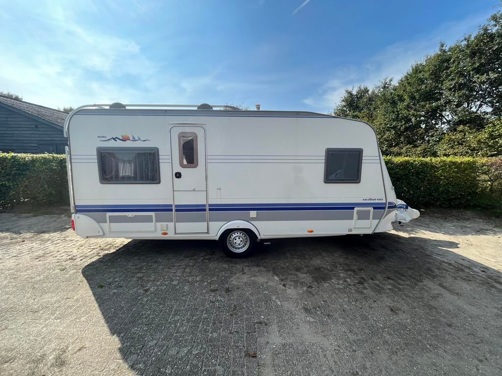 Hobby Exelent Easy 495 ufe mover,voortent,luifel,slaapcabine, Caravans en Kamperen, Caravans, Mover, Rondzit, Hobby, Particulier