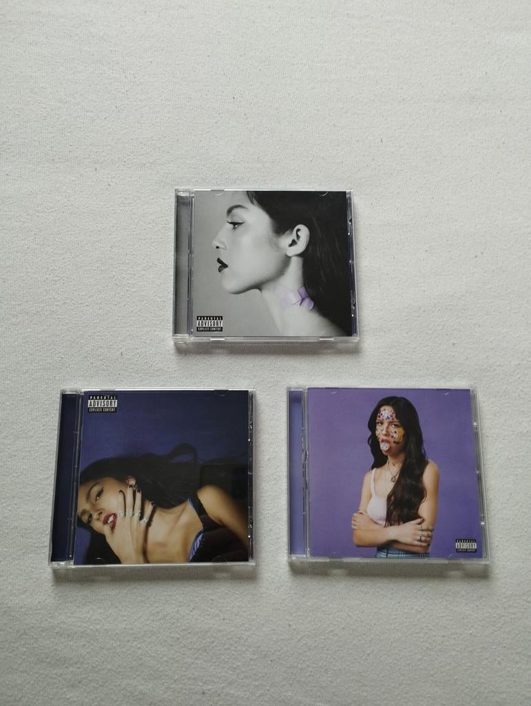 Olivia Rodrigo CD’s (GUTS is met handtekening), Ophalen of Verzenden, 2000 tot heden, Zo goed als nieuw