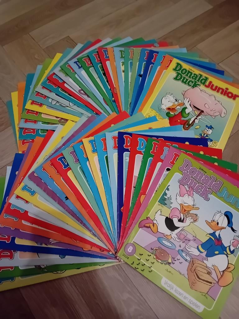 52 donald duck junior GEEN puzzels en spellen gemaakt!, Complete serie of reeks, Ophalen of Verzenden, Zo goed als nieuw, Donald Duck