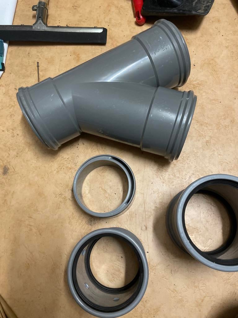 PVC T-stuk, moffen en verloopstukken 110/125 mm, Afvoer, Gebruikt, Pvc, Ophalen of Verzenden