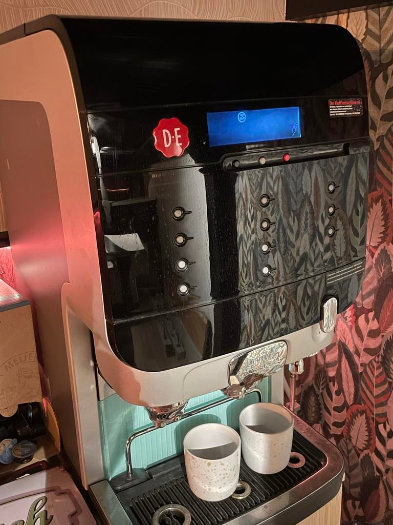 Douwe Egberts koffiemachine, Ophalen, Gebruikt, 10 kopjes of meer, Koffiemachine