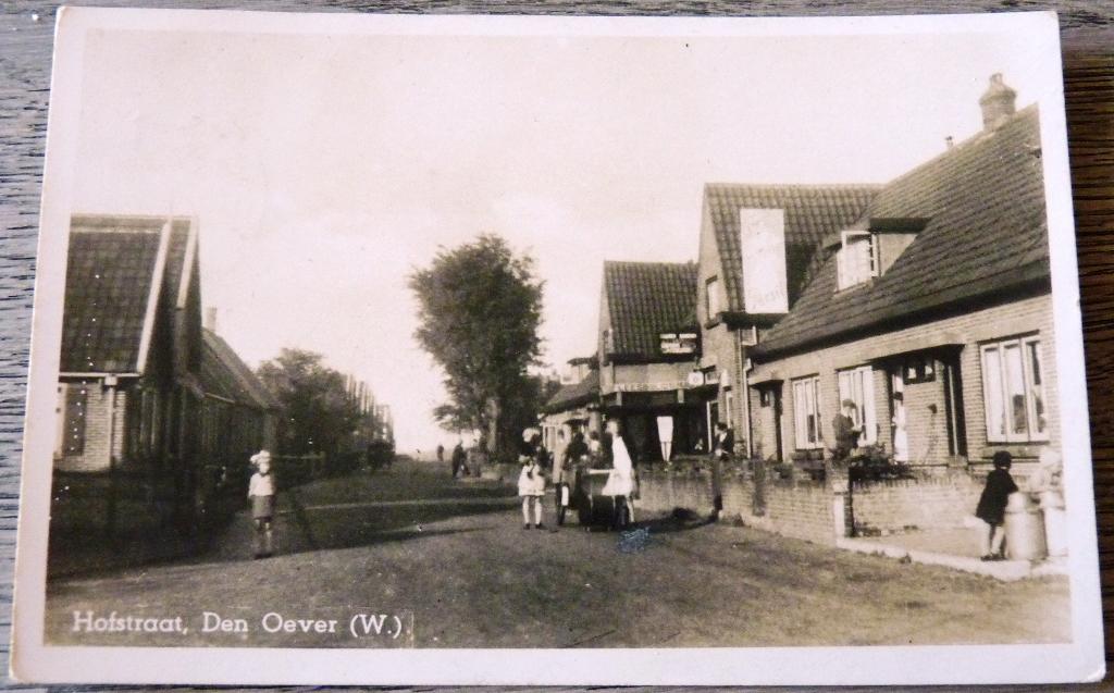 Den Oever, Wieringen, Hofstraat, Ophalen of Verzenden, 1940 tot 1960, Gelopen, Noord-Holland