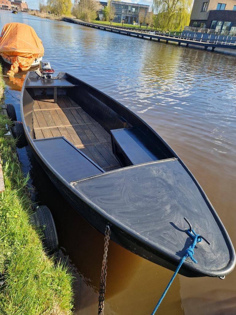 Vlet met nieuwe tent en electrishe start, Watersport en Boten, Ophalen, Gebruikt, Tot 10 pk, Staal