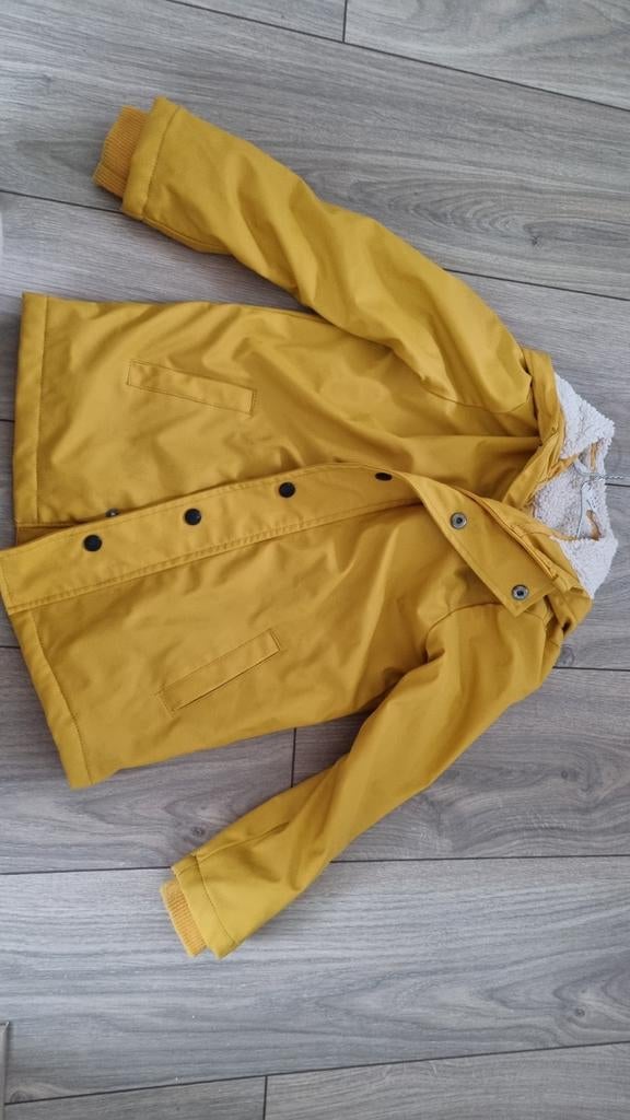 Gele HEMA regen jas maat 122/128, Ophalen of Verzenden, Gebruikt