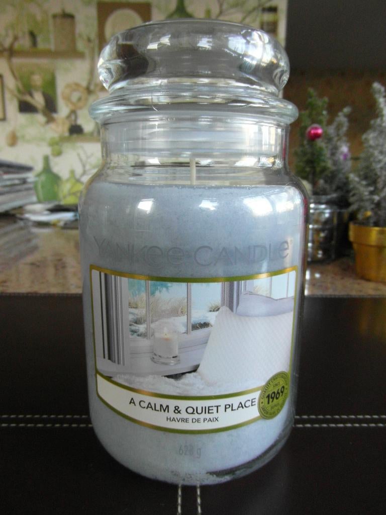 YANKEE CANDLE geurkaars  "A CALM & QUIET PLACE"  Large Jar, Overige materialen, Nieuw, Ophalen of Verzenden, Grijs