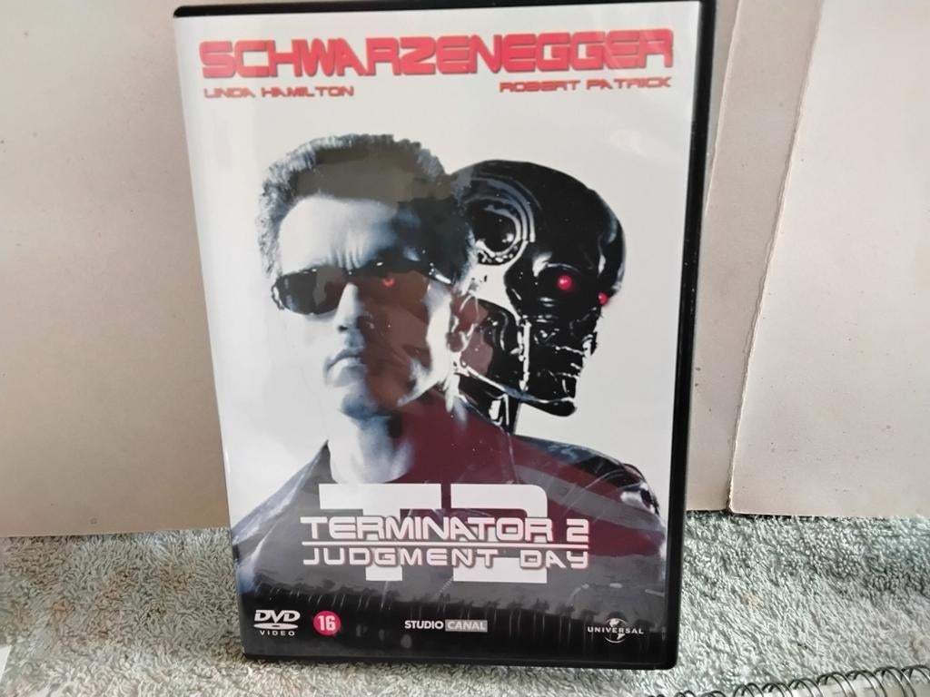 TERMINATOR 2   JUDGMENT  DAY       SCHWARZENEGGER, Ophalen of Verzenden, Zo goed als nieuw