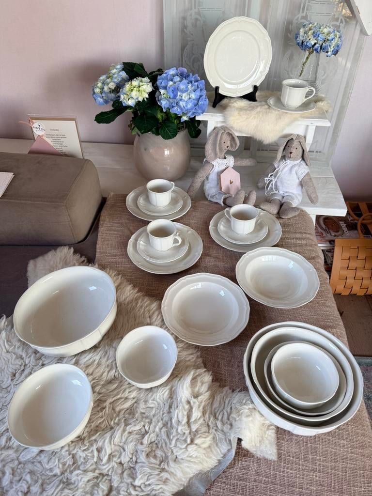 Manoir Villeroy&Boch servies izgst porselein, Ophalen, Gebruikt, Porselein, Compleet servies