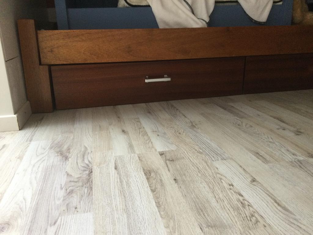 Hangemaakt kajuitbed met matras, Ophalen, Gebruikt, 90 cm, Eenpersoons