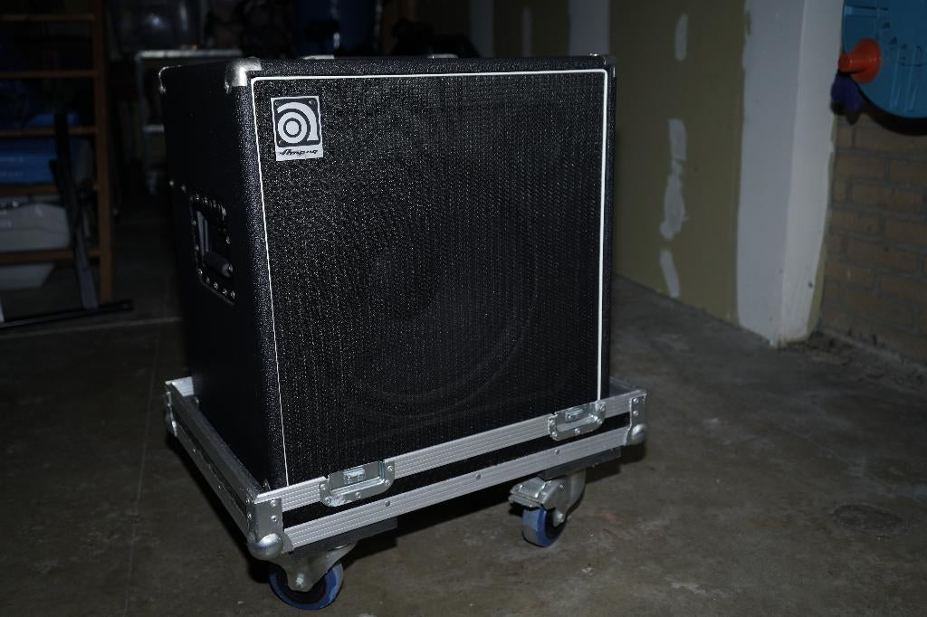 Ampeg Bascombo BA115HP, Ophalen, Zo goed als nieuw, 100 watt of meer