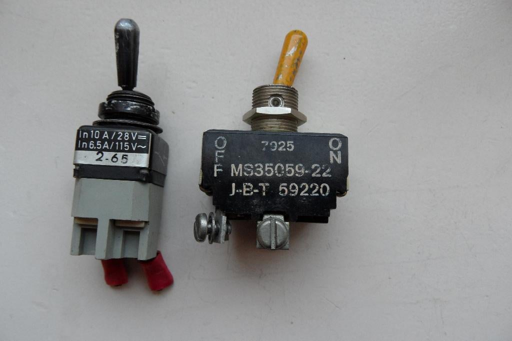 Auto stroom schakelaars JBT ECE pulsschakelaars, Auto diversen, Overige Auto diversen, Ophalen of Verzenden